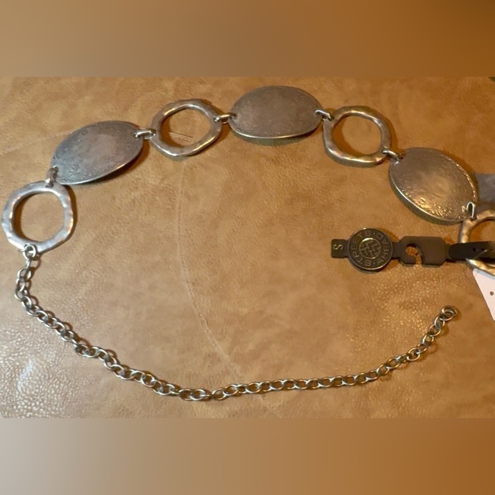 STREETS AHEAD Silver Concho Link Belt- New with Tags SMALL
